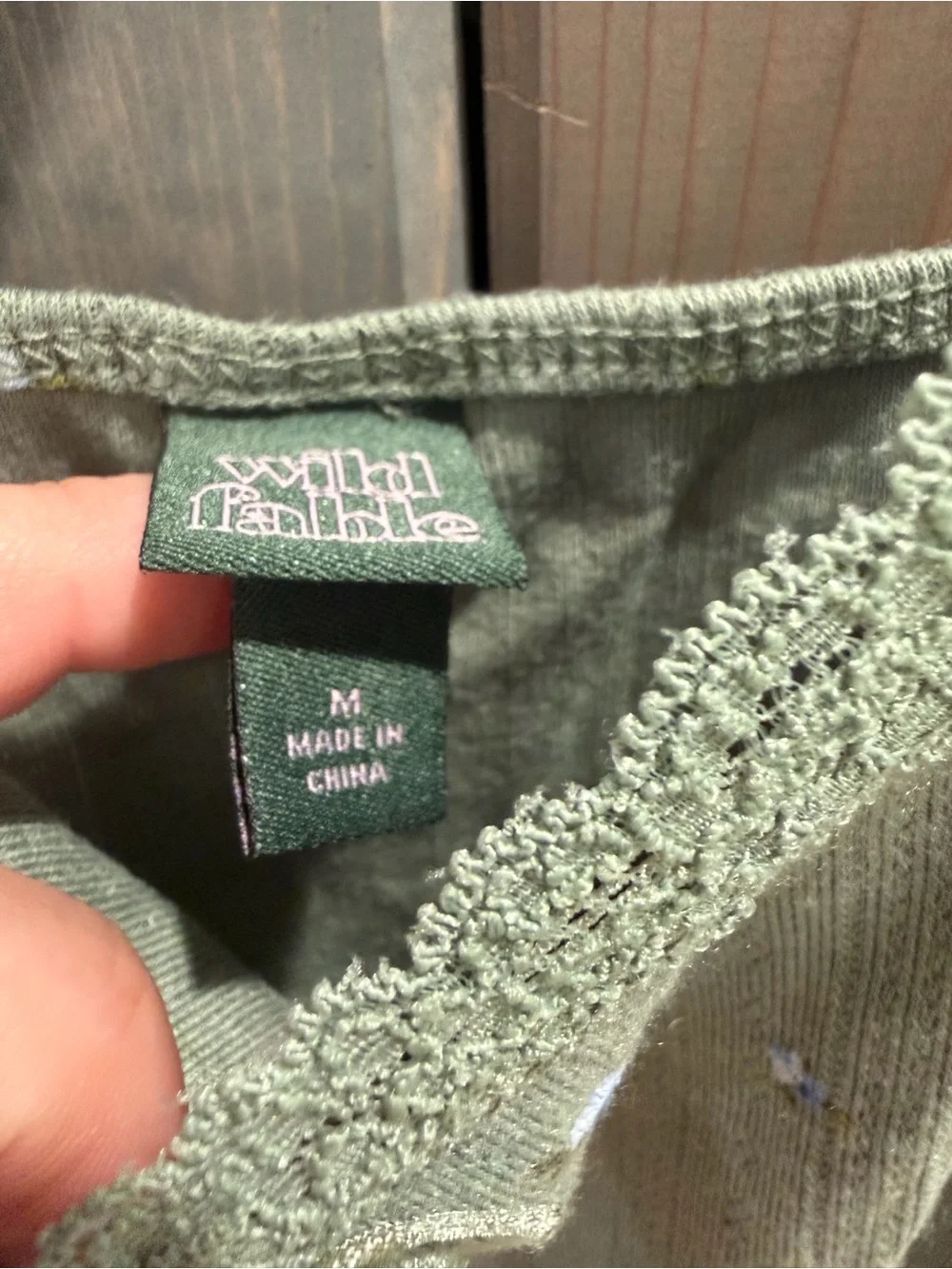 Wild Fable Floral Ribbed Lace Trim Cami Tank Top Sage Green Blue Flowers Medium - Picture 3 of 7